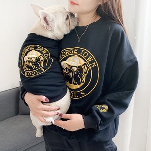 เสื้อฮู้ดดี้ถักลายปักสำหรับสุนัข สีเทา น่ารัก สวมใส่สบาย เหมาะกับทุกฤดู เสื้อผ้าสัตว์เลี้ยงสำหรับสุนัข ชุดคู่แม่ลูก - Product Image 3