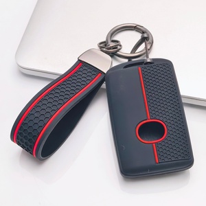 Housse de clé en silicone compatible avec Mazda 3 6 CX3 CX5 CX9 MX5 Miata, clé intelligente à 3 boutons (verrouillage, déverrouillage et fonction panique) - Product Image 3