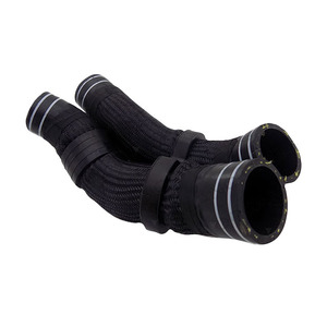 Manguera de Refrigeración del Retardador Compatible con el Sistema de Refrigeración Ford 4142, Piezas de Automóvil, Proveedor OEM - Product Image 1