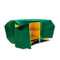 Buffets modernes translucides en émeraude et feuille d'argent avec intérieur en feuille d'or et côtés sculptés à facettes de diamant