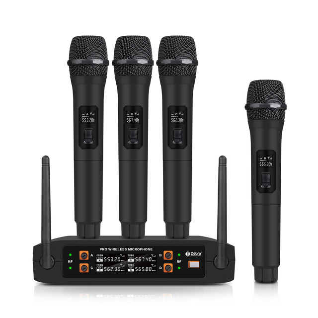 Pro Wireless Dynamic Sound Microphone 4 Handheld Professional Karaoke Microphones 2 Channels Metal Material