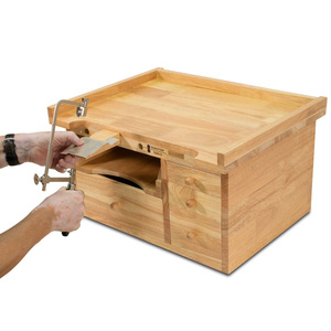 Banco de Trabajo Compacto Durston Mini, 100% Madera Maciza, Estación de Trabajo para Joyeros, 4 Cajones, Reposabrazos Extraíble, Soporte para Herramientas Removible - Product Image 6