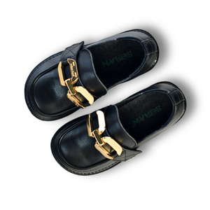 Chaussures en cuir noir personnalisées pour enfants, mocassins en cuir de vache antidérapants à semelle souple pour bébés et enfants, idéaux pour l'école et les spectacles - Product Image 6