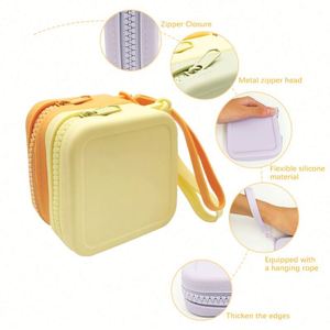 Stylish Mini Wallet for <b>Men</b> Ladies Geometric Pattern Silicone <b>Pouch</b> Coin Purses With Zipper Closure Accessory Bag - Product Image 2