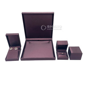 Nouvelles boîtes à bijoux en cuir PU de luxe pour boucles d'oreilles, pendentifs, colliers et bagues - Product Image 3