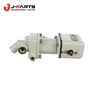 วาล์วควบคุมการไหลสำหรับโตโยต้า HIACE KCH10 Granvia 2000-2002 - Product Image 2