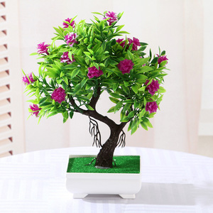 ต้นกุหลาบจิ๋วประดิษฐ์ Qi Xing สีม่วง ตกแต่งภายในบ้านในกระถางพลาสติก - Product Image 1