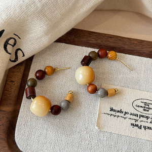 Wholesale Vintage Wooden <b>Stud</b> <b>Earrings</b> Handmade Jewelry <b>Silver</b> Needle C-shaped Wood Beaded <b>Earrings</b> for Women - Product Image 4