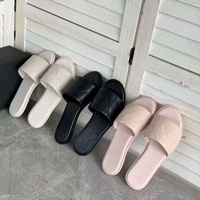 Sandales plates tendance pour femme, respirantes, style décontracté, à enfiler, collection été