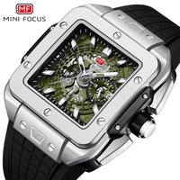 Montre pour homme en alliage de quartz, boîtier carré tendance, bracelet en silicone, étanche 0475G