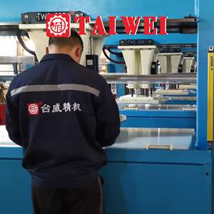 25 Jaar Hete Verkoop Reizende Kop Stans Sneaker <span class=keywords><strong>Machine</strong></span>, Andere Kledingmachines Binnenzool Snijmachine Met Ce-Versie - Product Image 4