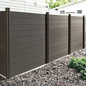 Puerta principal moderna <span class=keywords><strong>de</strong></span> casa <span class=keywords><strong>de</strong></span> 6 <span class=keywords><strong>pies</strong></span> <span class=keywords><strong>de</strong></span> altura, últimos diseños, nuevo estilo, <span class=keywords><strong>pilares</strong></span> <span class=keywords><strong>de</strong></span> aluminio, servicio <span class=keywords><strong>de</strong></span> modelado 3D, cercado <span class=keywords><strong>de</strong></span> <span class=keywords><strong>madera</strong></span> tratado a presión - Product Image 2
