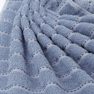 Toalla de Baño Golden Fortune 50x100cm, Poliéster y Algodón Absorbente, para Uso Doméstico - Product Image 3