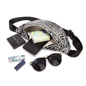<span class=keywords><strong>Riñonera</strong></span> <span class=keywords><strong>de</strong></span> cuero PU <span class=keywords><strong>con</strong></span> cremallera personalizada para mujer, <span class=keywords><strong>riñonera</strong></span> <span class=keywords><strong>de</strong></span> viaje impermeable para mujer, <span class=keywords><strong>riñonera</strong></span> personalizada <span class=keywords><strong>con</strong></span> correa ancha - Product Image 4