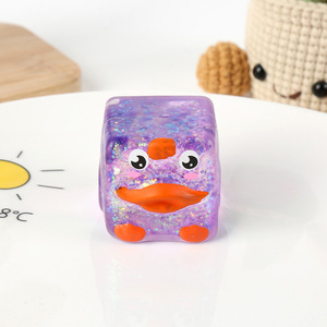 Jouet créatif en forme de cube à presser, animaux scintillants, jouets souples anti-stress, cadeaux pour enfants et adultes, vente en gros de cubes jouets - Product Image 5