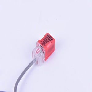 DC 3 Fils 10-30 V NPN Cylindrique Détecteur de Proximité Inductif - Product Image 3