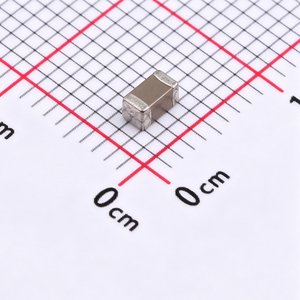 MLCC Capacitor Original In Stock High Quality 1uF 6.3V X5R Dielectric SMD 0402 Package Multilayer Ceramic CL31A107MPKNNWE - Product Image 1