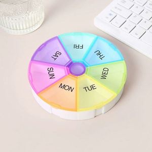 Prix Usine Distributeur de Pilules Rond Coloré Portable 7 Jours Mignon Arc-en-ciel en PP de Qualité Alimentaire Résistant aux Enfants pour le Rangement des Médicaments - Product Image 2