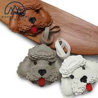 Porte-clés lumineux en cuir véritable Yanzhi, motif caniche mignon de dessin animé, haute qualité, logo personnalisé, couleur personnalisable, breloque de sac portable