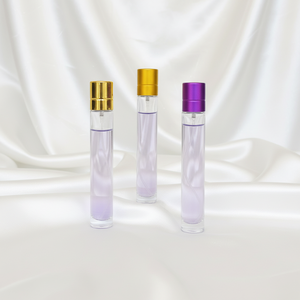 Flacone Spray in Vetro Cilindrico Personalizzabile <span class=keywords><strong>da</strong></span> 30ml con Tappo a Vite, Ricaricabile, Vuoto, per Marchi di Profumi Personali - Product Image 4