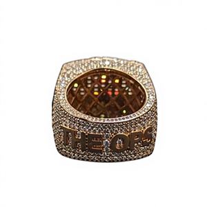 แหวนฮิปฮอปชุบโรเดียมประดับโมอิสซาไนต์สังเคราะห์ขายดีที่สุดสำหรับทุกเพศ เครื่องประดับระยิบระยับสำหรับแฟชั่นและงานพิเศษ - Product Image 1