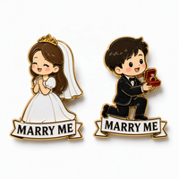 Broche personnalisée en émail pour couple, badge métallique mariée et marié, célébration du mariage, cadeau, vente en gros OEM