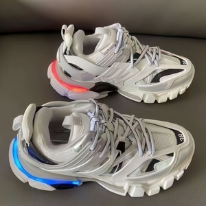 Zapatillas Deportivas LED Serie Original 2026 de Alta Calidad para Dropshipping, Modelo Track 3.0 Retro con Cordones, Malla Transpirable y Ligeras para Hombre - Product Image 2