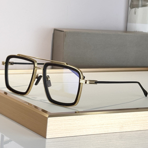 <span class=keywords><strong>Occhiali</strong></span> <span class=keywords><strong>da</strong></span> <span class=keywords><strong>Sole</strong></span> Quadrati Vintage di Lusso per Uomo e Donna, Montatura in Titanio <span class=keywords><strong>con</strong></span> <span class=keywords><strong>Lenti</strong></span> UV400 Polarizzate, <span class=keywords><strong>Occhiali</strong></span> <span class=keywords><strong>da</strong></span> <span class=keywords><strong>Vista</strong></span> - Product Image 3