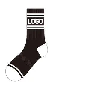2022 Soxtown OEM Design Custom Logo Men Sport Sock Grip Compression Heated Waterproof Non Slip Socks