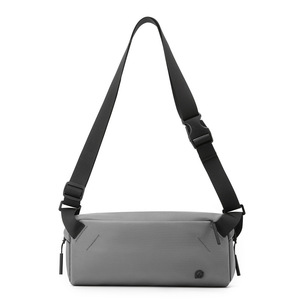 Nouveau Sac à Bandoulière en Nylon Tendance avec Logo Personnalisé, Sac de Poitrine Décontracté pour Voyage, Sac Sling Étanche pour Hommes et Garçons - Product Image 3