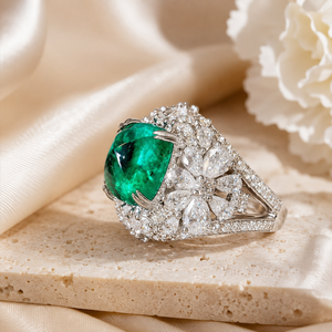 Anello dal Design Vintage Verde Smeraldo, Stile Classico per Donne - Product Image 5