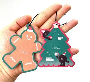 Désodorisant de voiture en papier suspendu, formes personnalisées, parfums fruités variés (citron, océan), promotionnel, vente en gros - Product Image 1