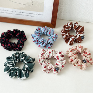 ที่คาดผมผ้าลายดอกไม้สุดหรูและยางรัดผมแบบนุ่ม ยางยืดแบบนุ่ม อุปกรณ์เสริมผมสไตล์ญี่ปุ่นเกาหลีสำหรับผู้หญิงและเด็กผู้หญิง - Product Image 2