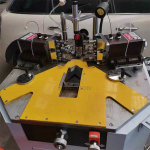 2024 Nuevo diseño Venta directa de fábrica Máquina prensadora de esquinas de aluminio para puertas de aluminio Fabricación de ventanas - Product Image 4