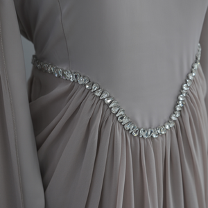Elegante Abaya de Estilo Musulmán Modesto para Mujer, Vestido Largo Formal de Chifón con Cintura Adornada con Cuentas y Mangas Tipo Capa, Ideal para Bodas y Fiestas de Primavera - Product Image 5