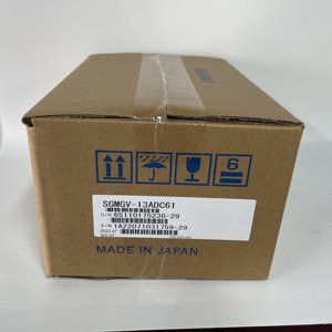 Moteur servo AC Yaskawa SGMGV-13ADC61 100% neuf et original - Product Image 1
