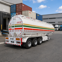 Semi-remorque citerne à 5 compartiments de 45 m³ capable de transporter plusieurs types de liquides simultanément, remorque citerne à carburant