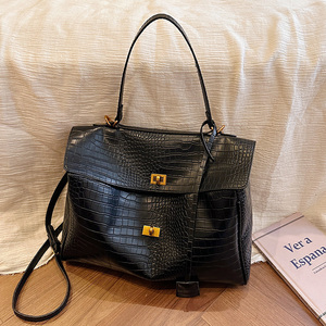 Tas Tote Bahan PU Kelas Atas Model Terbaru 2025. Dilengkapi dengan Perangkat Pengunci, Cocok untuk Digunakan Wanita.2346 - Product Image 4