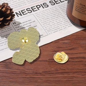 Broches créatives et élégantes en forme de plantes vertes en pot, feuilles de dessin animé, badges en alliage pour bijoux - Product Image 5