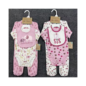 Venta caliente de alta calidad recién nacido babero Onesies y Frogsuit 3 piezas-Sets bebé manga larga lindo estampado <span class=keywords><strong>conjuntos</strong></span> niños algodón suave conjunto - Product Image 1