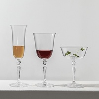 Verre à pied haut en cristal soufflé à la main, style luxe léger européen, transparent, pour hôtels et bars