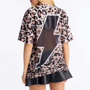 Kaos Oversize Grafis Y2K Streetwear dengan Cetak Sublimasi Penuh, Kerah V, Motif Leopard, Jersey Fashion American Football - Product Image 2