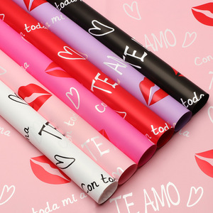 Papel de Regalo Reciclable con Diseño de Flor Española Roja, Romántico, de Alta Gama, para Manualidades, Ramos de Flores y Regalos - Product Image 3