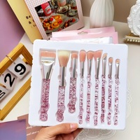 Kit de 9 pinceaux de maquillage de luxe Sakura Fandai pour le visage, pinceaux plats pour fond de teint, blush, anticernes, fard à paupières avec boîte cadeau