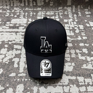 Gorra de Béisbol Clásica Unisex con Bordado 3D de 47Brand, con Logotipo Grande, Adecuada para Actividades al Aire Libre, Protección Solar Informal - Product Image 3