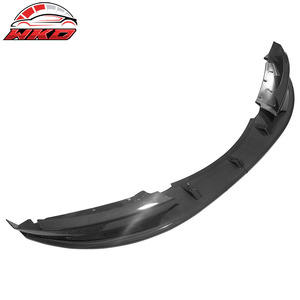 Compatible con BMW E82 2008-2013, Labio de Parachoques Delantero con Estampado de Fibra de Carbono - Product Image 3