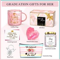 Idées de cadeaux de graduation de luxe personnalisés : tasse à café, chaussettes, bougie parfumée, porte-clés avec couleur et logo personnalisés pour garçons et filles