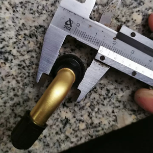 2025 vente chaude e-bike pneus sous vide valve <span class=keywords><strong>en</strong></span> caoutchouc voiture électrique moto électrique <span class=keywords><strong>Scooter</strong></span> faisceau pneus cuivre gonflable cintreuse - Product Image 5