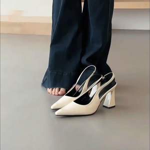 Chaussures transparentes à bout ouvert et pointu, élégantes, semi-mocassins, pour femmes, pour l'été, tendance, à talons bas ou hauts - Product Image 2