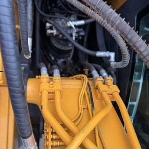 Excavadoras Usadas Hyundai R220-9S y R220LC-9S en Venta, con Pocas Horas de Trabajo, para Maquinaria de Construcción - Product Image 6